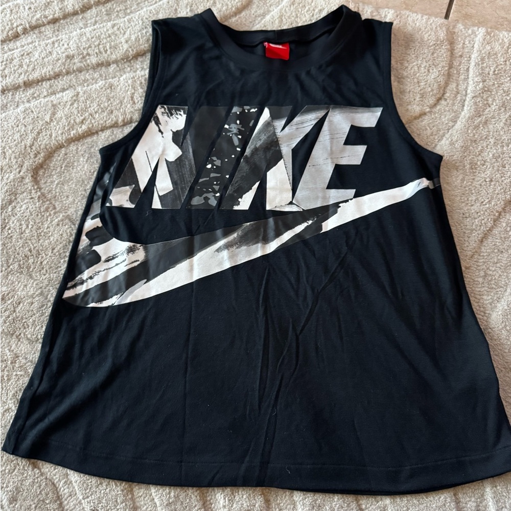 Nike Women’s Muscle Tank Size XS